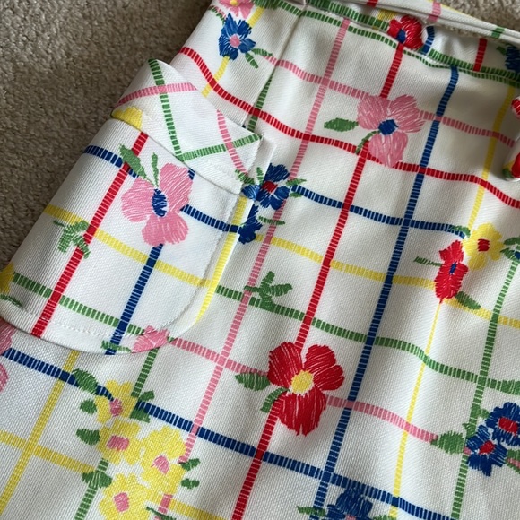 SOLD Vintage 80s David Smith floral patterned skirt, size 12 - Picture 2 of 7